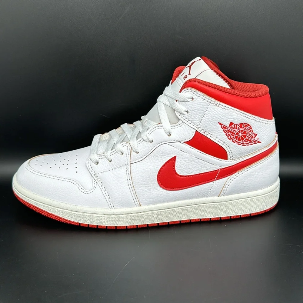 Jordan 1 MID SE Red/White Basketball Shoes Men’s Sz 11 NEW!‎